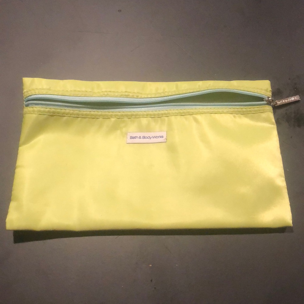 Large bath and body works bag